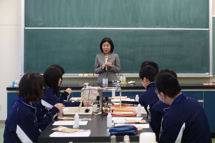 商品開発の様子